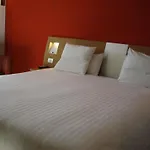 노보텔 이스트 호텔 4*
