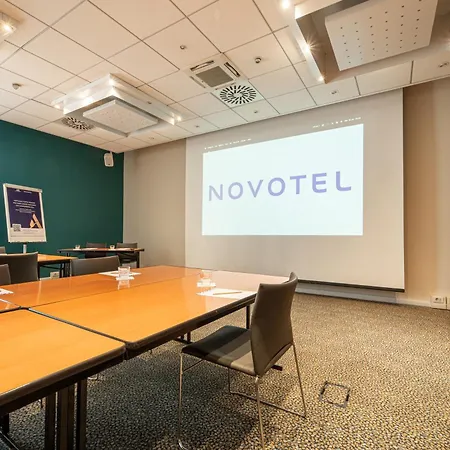 Отель Novotel Est 4*