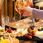 Novotel Est 4*