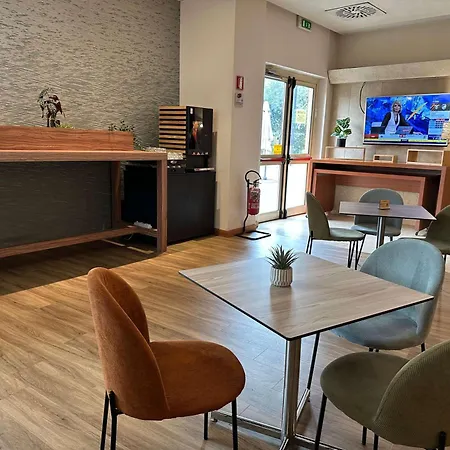 Novotel Est 4* Rzym