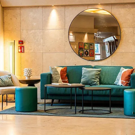 Novotel Est Hotel