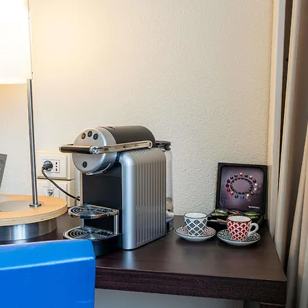 Novotel Est 4*