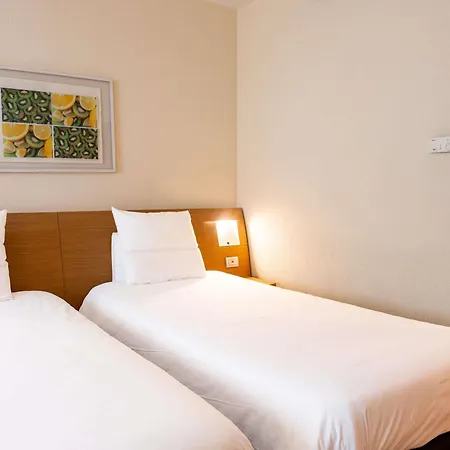 酒店 罗马东部诺富特酒店 4*